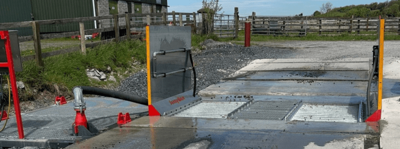 Reifenwaschanlage EASY-wash auf einer Baustelle