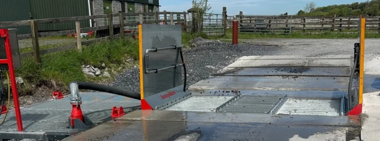 Reifenwaschanlage EASY-wash auf einer Baustelle